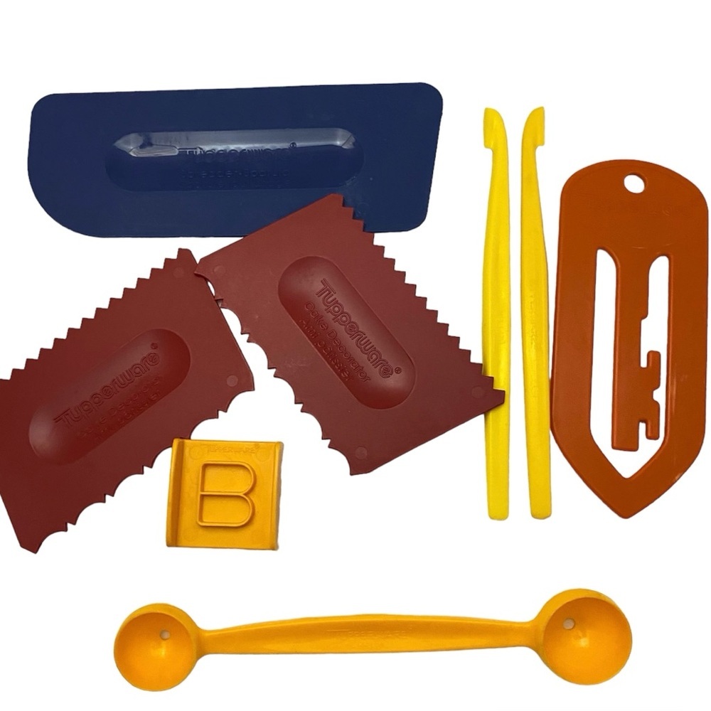 Mixed Lot Vintage Tupperware Kitchen Tool Gadgets Junk Drawer Stamp Bookmark